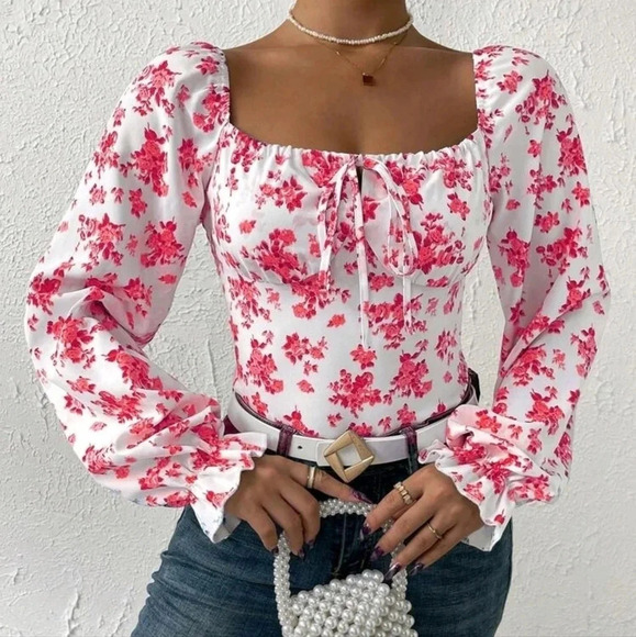 Casual Floral Patchwork Square Neck Ruffled Short Sleeve Bodysuit - Picture 1 of 6